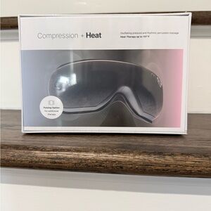 Black Eye Massager with Heat